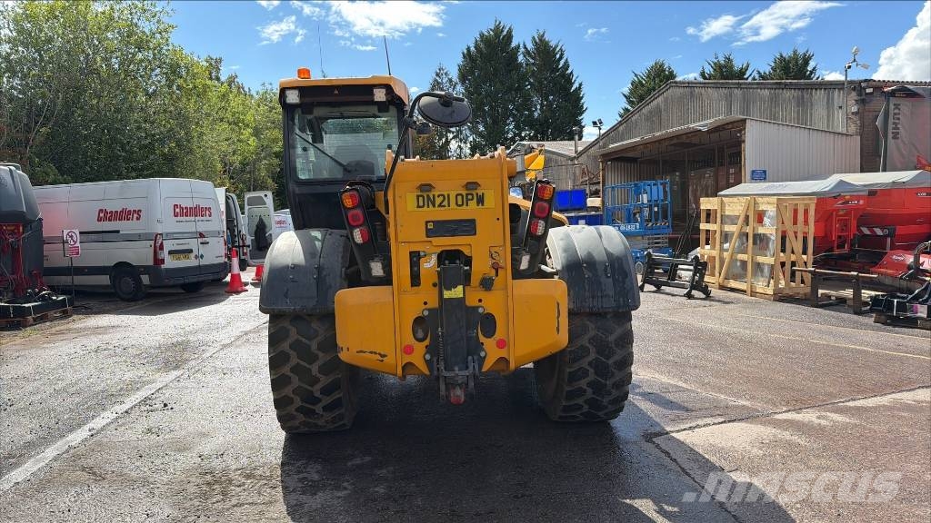 JCB 560-80 Poljoprivredni teleskopski utovarivači