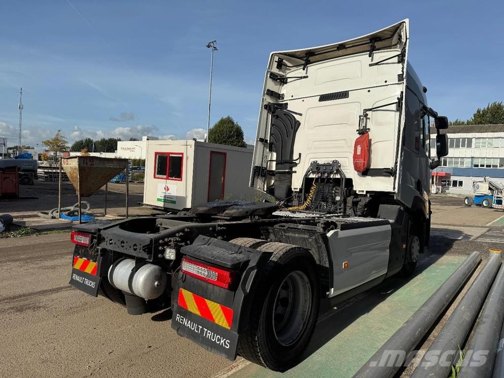 Renault T440 4X2 EURO 6 Tractor Units