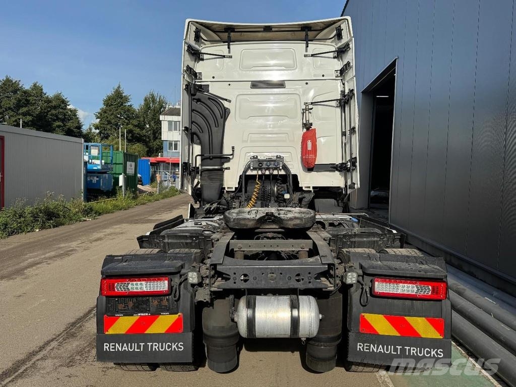 Renault T440 4X2 EURO 6 Tractor Units