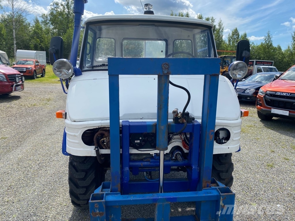Mercedes-Benz Unimog Otros camiones