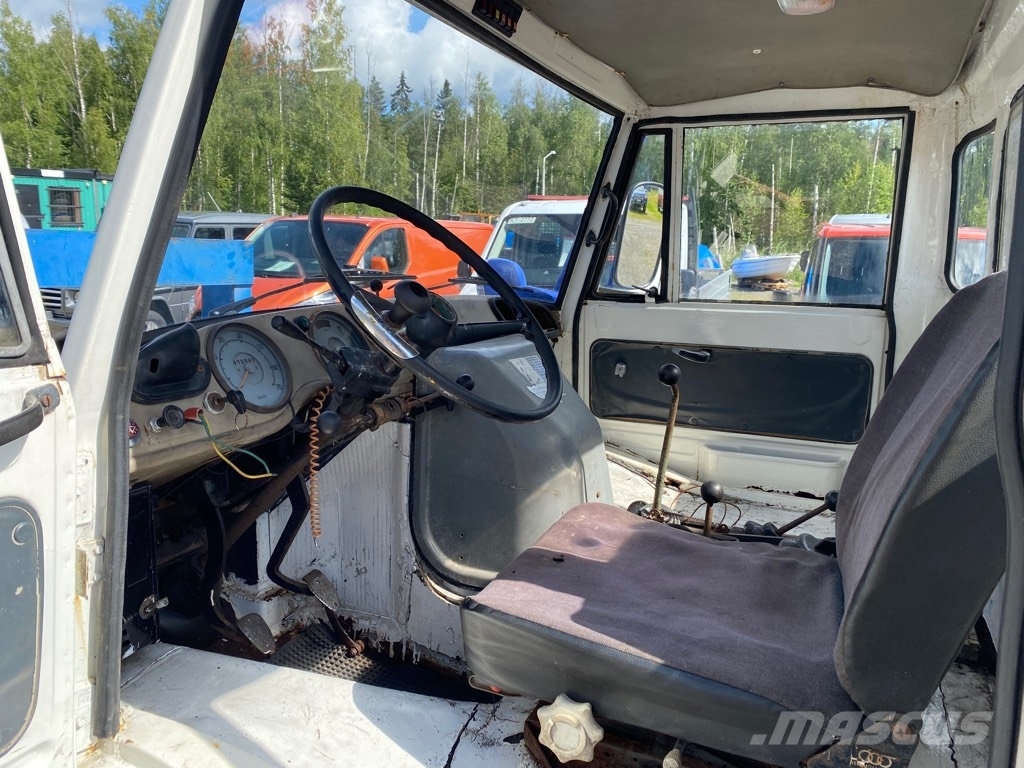 Mercedes-Benz Unimog Otros camiones