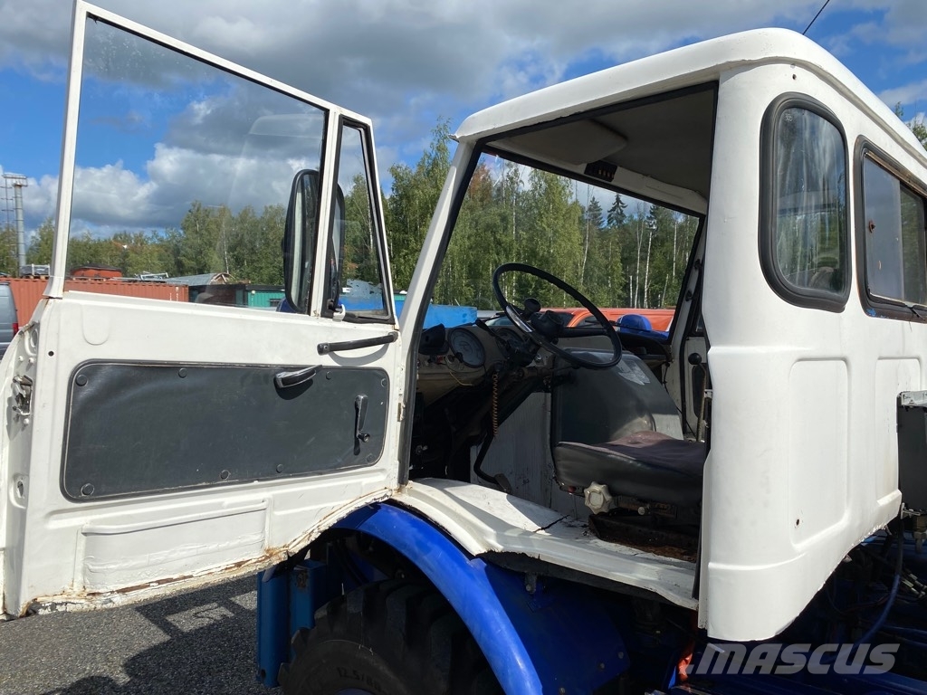 Mercedes-Benz Unimog Otros camiones