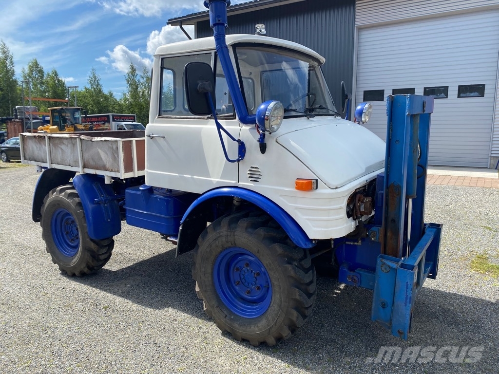 Mercedes-Benz Unimog Otros camiones