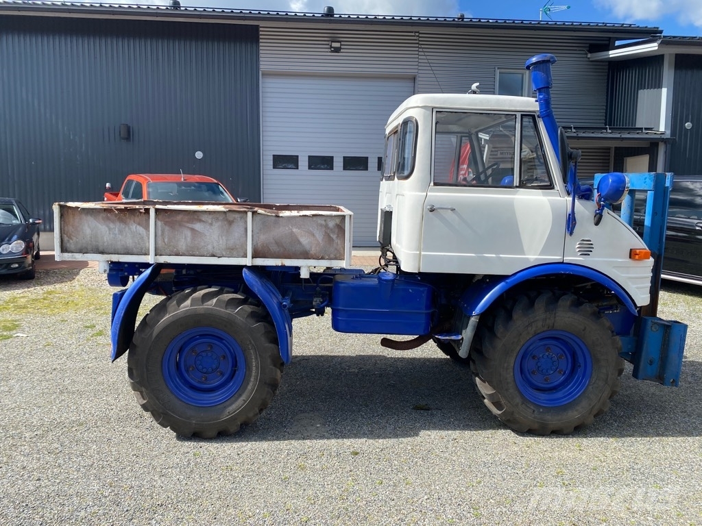 Mercedes-Benz Unimog Otros camiones