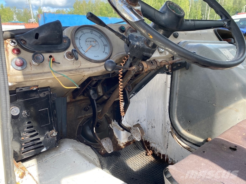 Mercedes-Benz Unimog Otros camiones