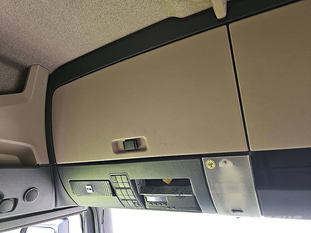 MAN 18.470 TGX Vetopöytäautot