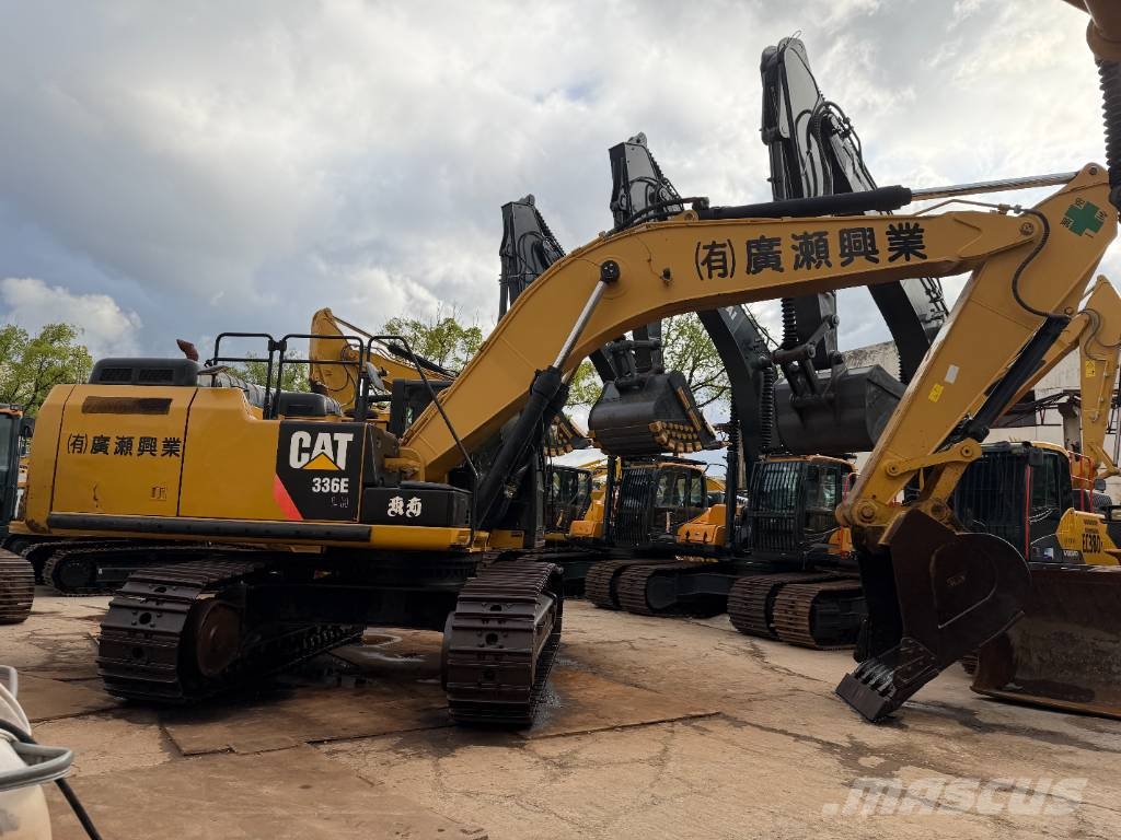 CAT 336 E  3000 units excavators in stock Rupsgraafmachines