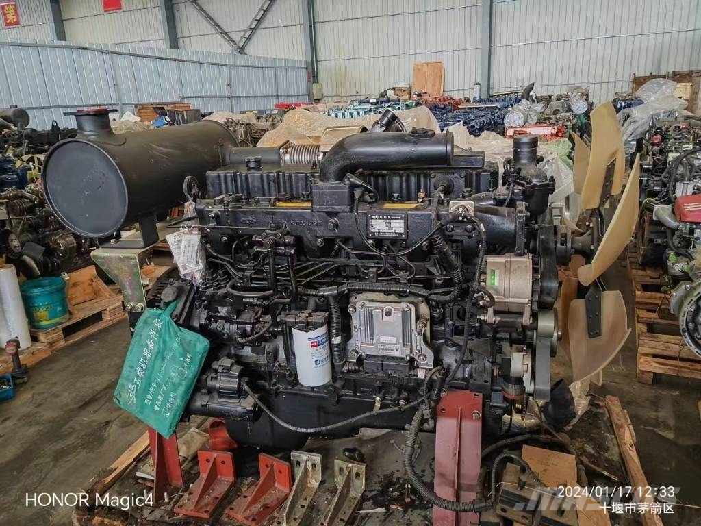 Yuchai YC6MK340-T301 construction machinery motor Engines