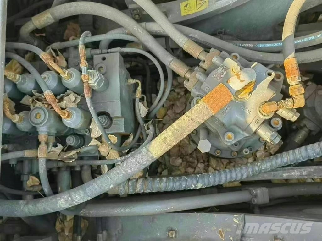 Volvo EC 380 D L Paletli ekskavatörler