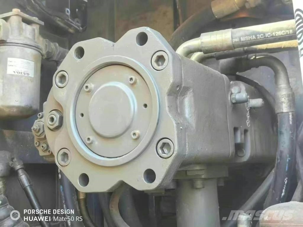 Volvo EC 380 D L Paletli ekskavatörler