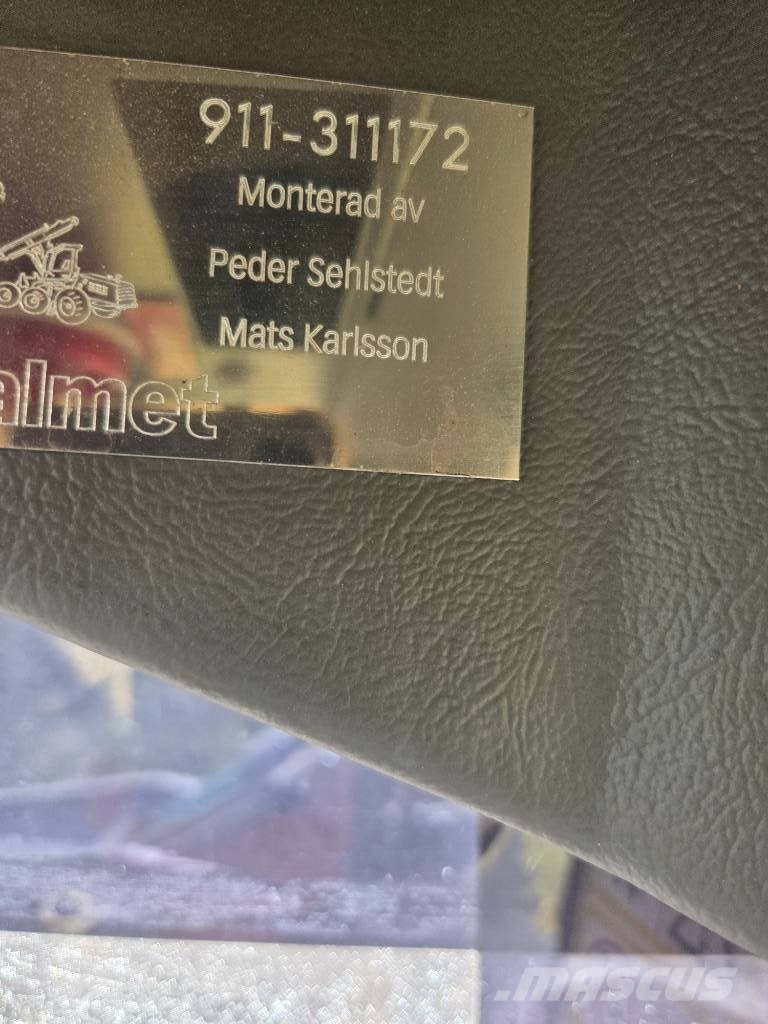 Valmet 911.3 حصادات
