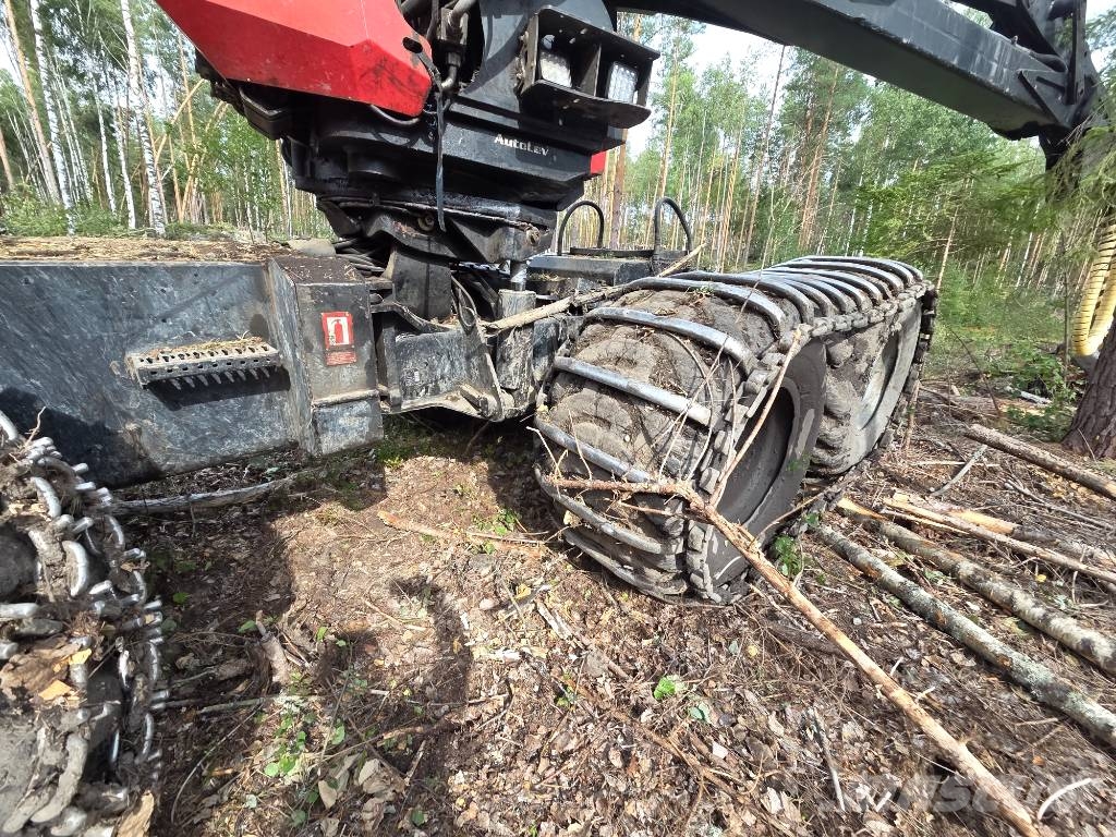 Valmet 911.3 حصادات