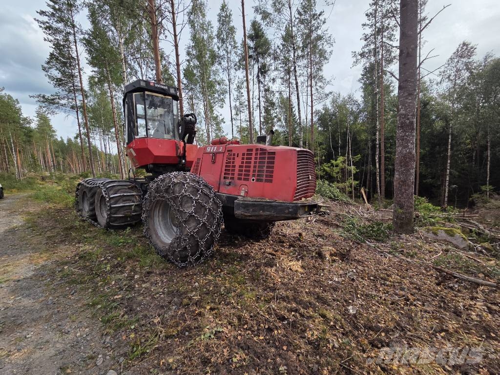 Valmet 911.3 حصادات