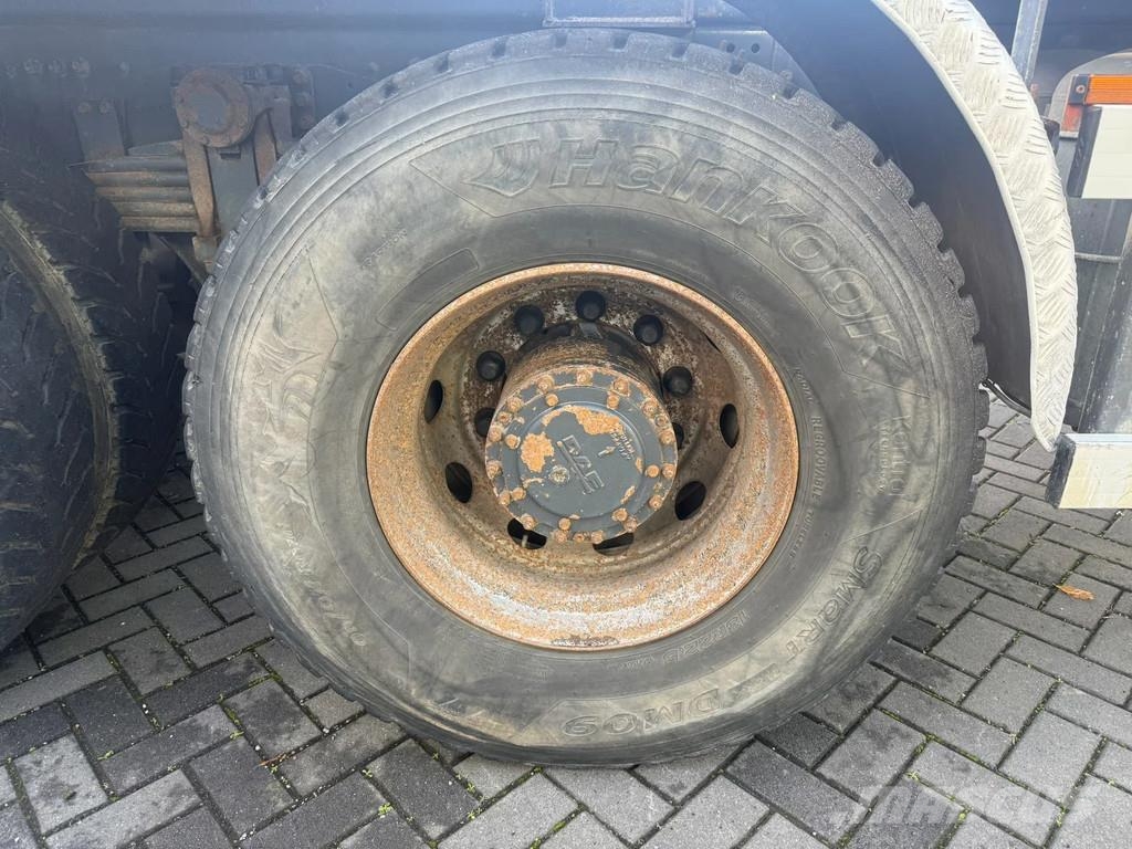 DAF CF 85.410 | HMF 1820 | AJK Hydrolift | 6x4 | Year Camion ampliroll