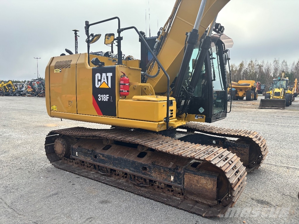 CAT 318 FL / Pyörittäjä, 3D-laite, 3 Kauhaa! Telakaivukoneet