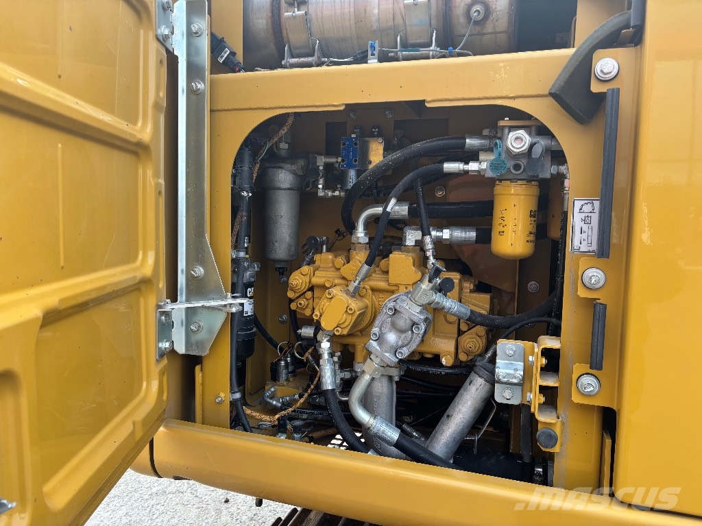 CAT 318 FL / Pyörittäjä, 3D-laite, 3 Kauhaa! Telakaivukoneet