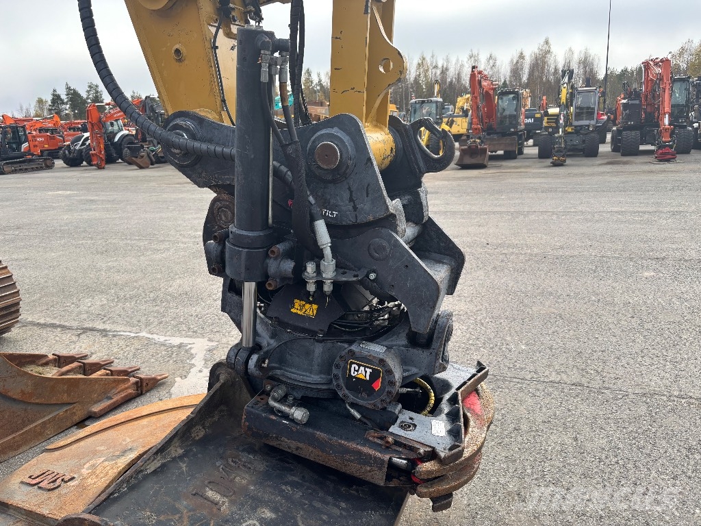 CAT 318 FL / Pyörittäjä, 3D-laite, 3 Kauhaa! Telakaivukoneet