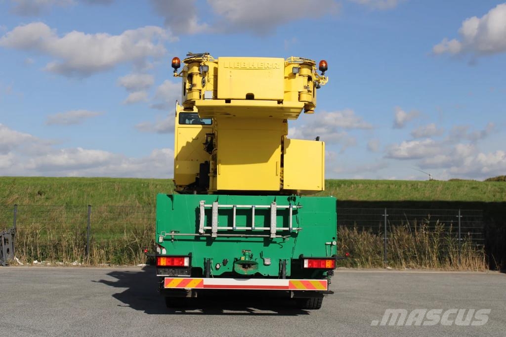 Liebherr LTM1120 -4.1 All terrain cranes