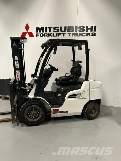 Mitsubishi FD25N3 Diesel forklifts