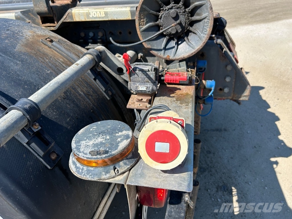 Volvo FMX 540 工程吊钩车