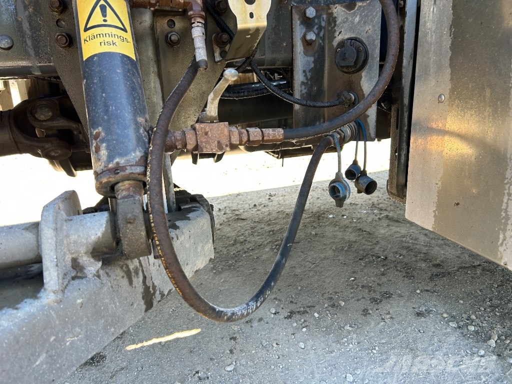 Volvo FMX 540 工程吊钩车