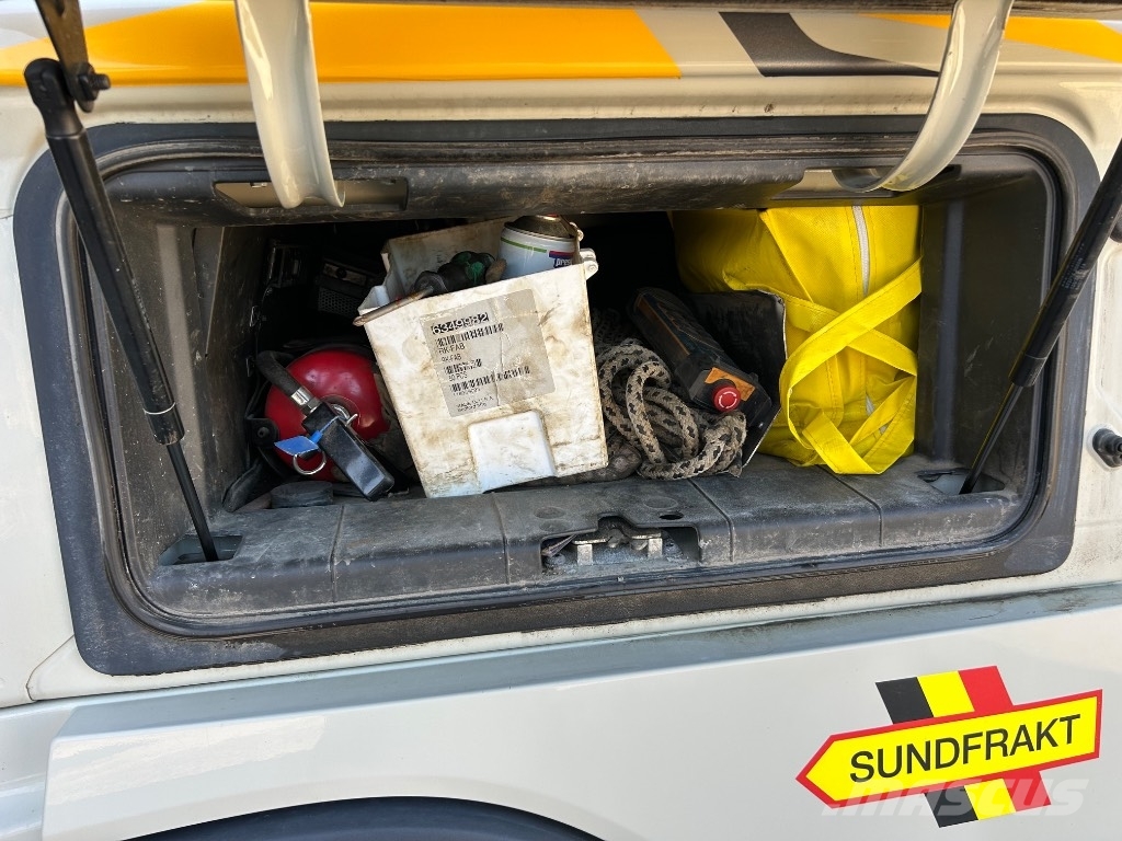 Volvo FMX 540 工程吊钩车