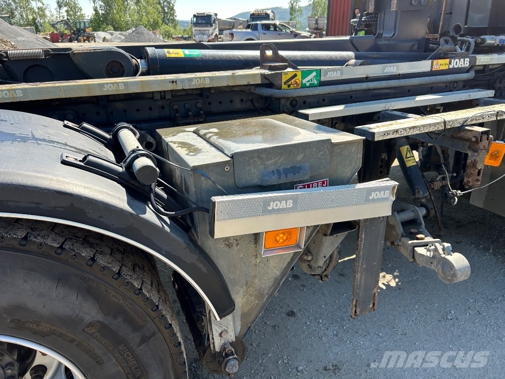 Volvo FMX 540 工程吊钩车