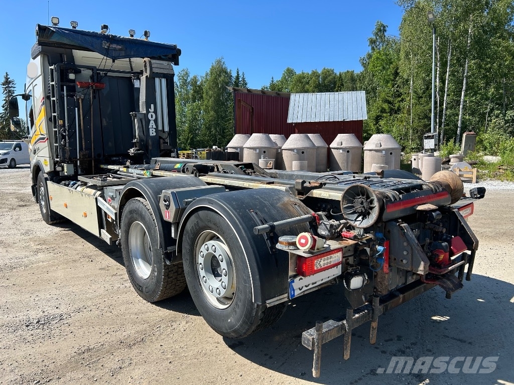 Volvo FMX 540 工程吊钩车