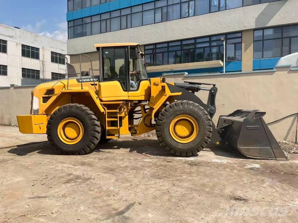 Volvo L 105 轮式装载机