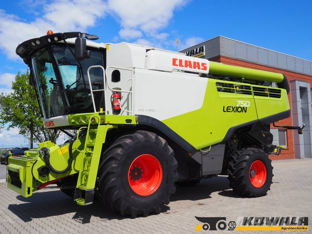 CLAAS Lexion 750 + V770 Kombinované zberacie stroje
