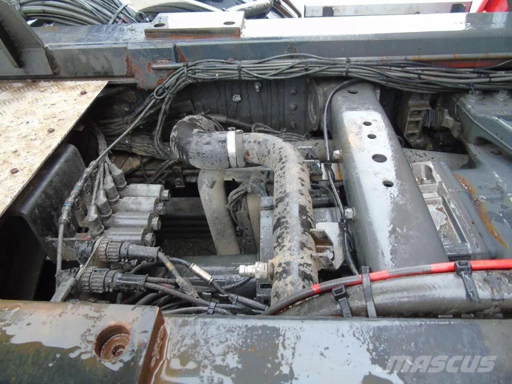 Scania R480 +10X2 + VBG CABLE 30TON Rol kiper kamioni sa kukom za podizanje tereta