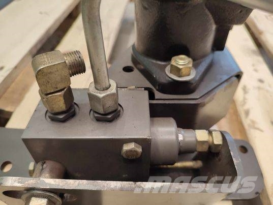 CLAAS lexion 560 (Danfoss OMP 200 151-0355) Orbitrol Hydraulik