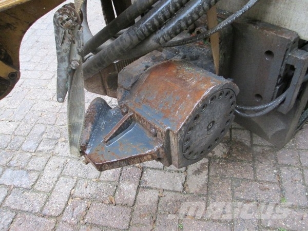 JCB JS 450LC Urbjtorņi
