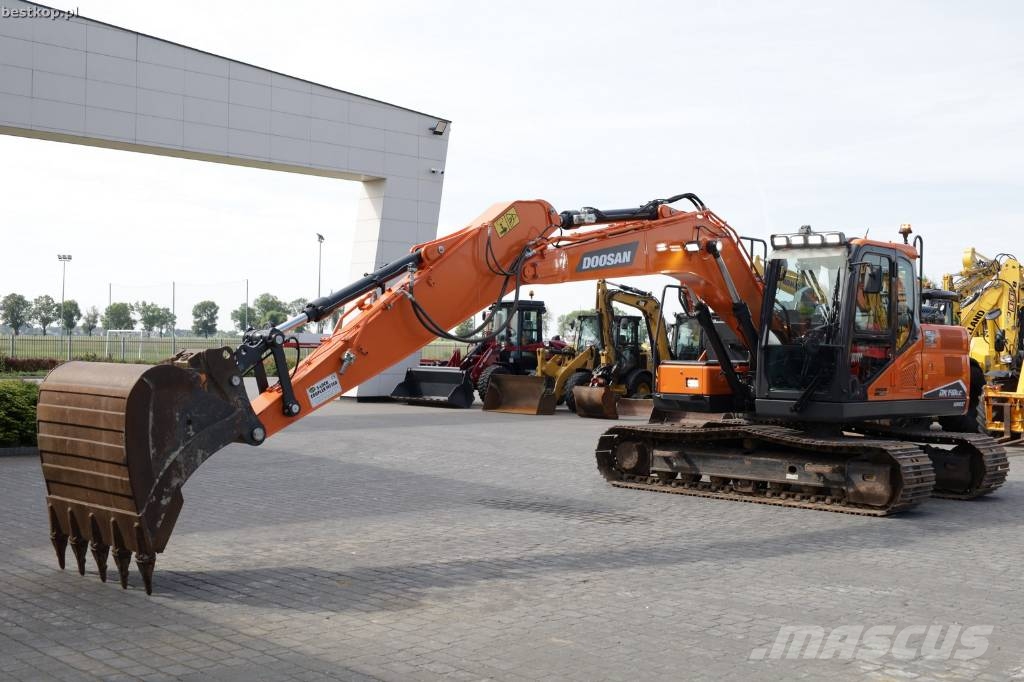 Doosan DX 140 LC-7 Rupsgraafmachines