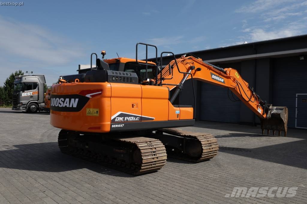 Doosan DX 140 LC-7 Rupsgraafmachines