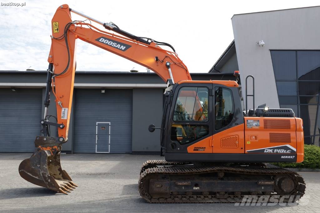 Doosan DX 140 LC-7 Rupsgraafmachines