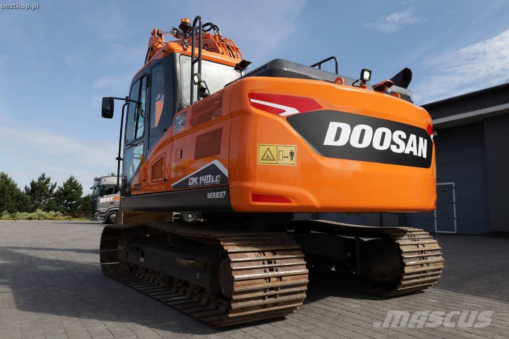 Doosan DX 140 LC-7 Rupsgraafmachines