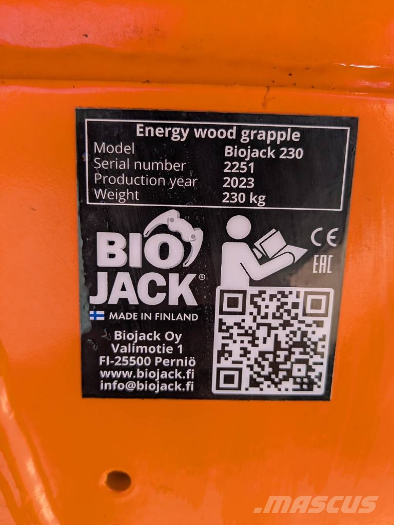 Biojack 230E Kaivuri خطاطيف