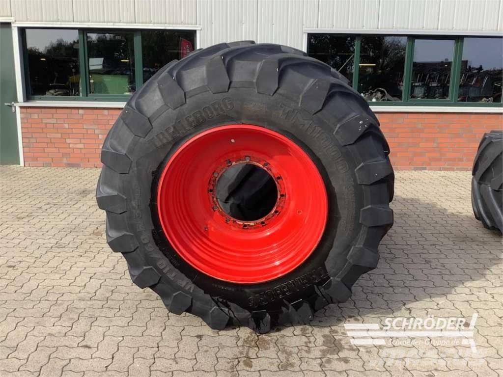 Fendt VF 710/60 R34 + VF 900/60 R42 TRELLEBORG Gume, točkovi i felne