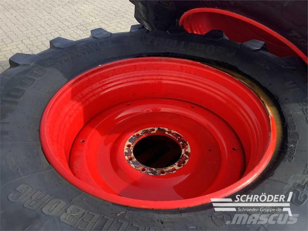 Fendt VF 710/60 R34 + VF 900/60 R42 TRELLEBORG Gume, točkovi i felne