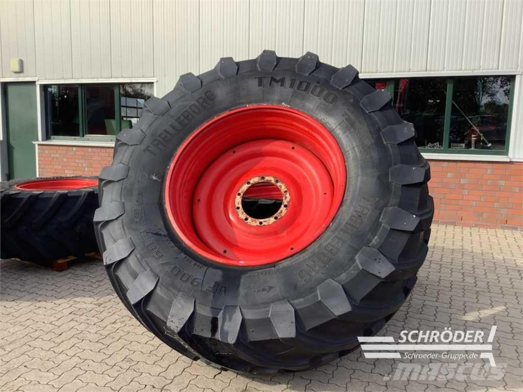 Fendt VF 710/60 R34 + VF 900/60 R42 TRELLEBORG Gume, točkovi i felne