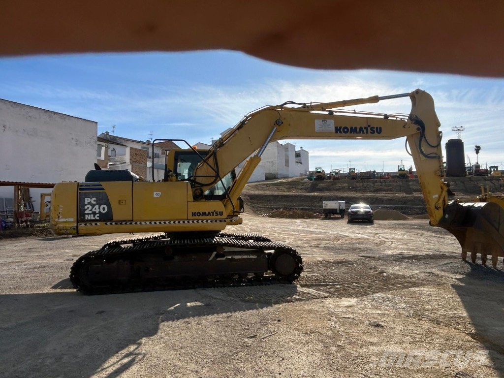 Komatsu PC 240 NLC-8 Crawler excavators