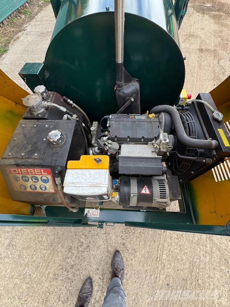 ROADMENDER MODEL 1- DBP300 Asphalt mixing plants