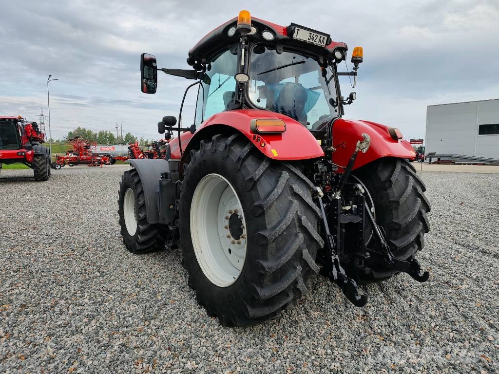 Case IH Puma 220 CVXDrive Traktoren