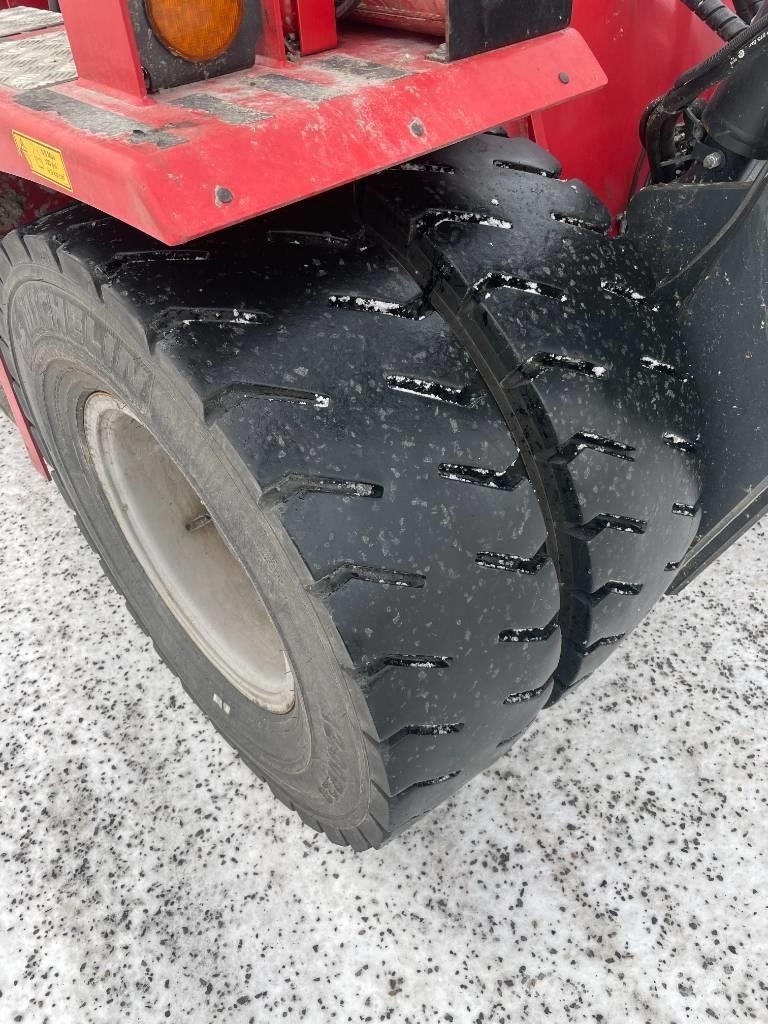 Kalmar DCG120-6 Dīzeļa autoiekrāvēji