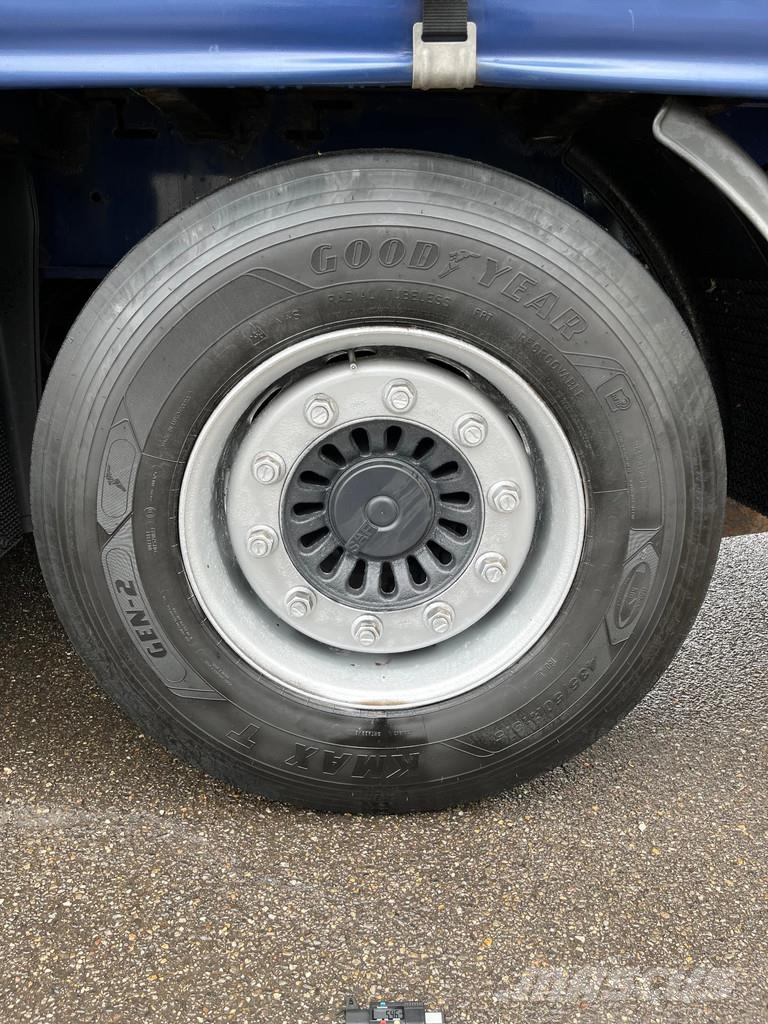 Kögel SN 24-1 *MEGA, *Tautliner, *Liftachse, *Hubdach Curtainsiderauflieger