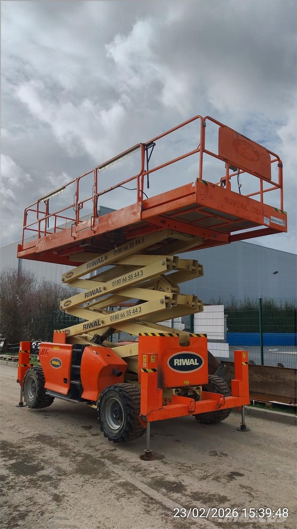 JLG 4394RT 剪叉式升降机