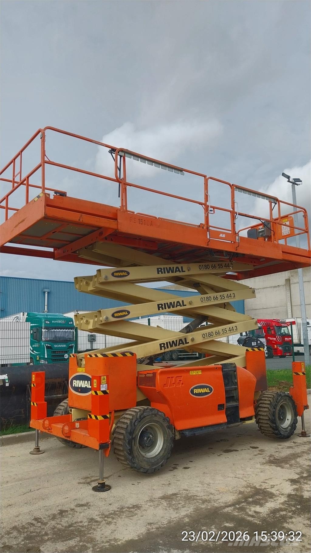 JLG 4394RT 剪叉式升降机