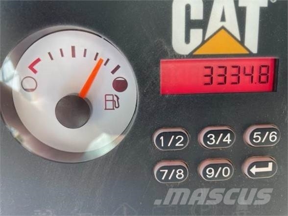 CAT 279D Chargeuse compacte