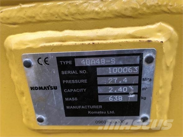 Komatsu D39PX-24 Bulldozer på larvebånd